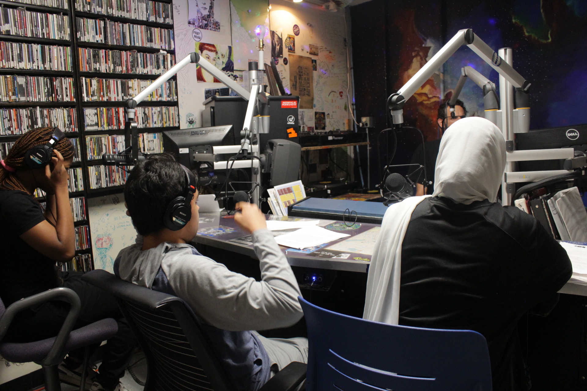 Environmental justice changemakers | Youth Development Carole Robertson Center for Learning Environmental justice changemakers | Youth Development Carole Robertson Center for Learning